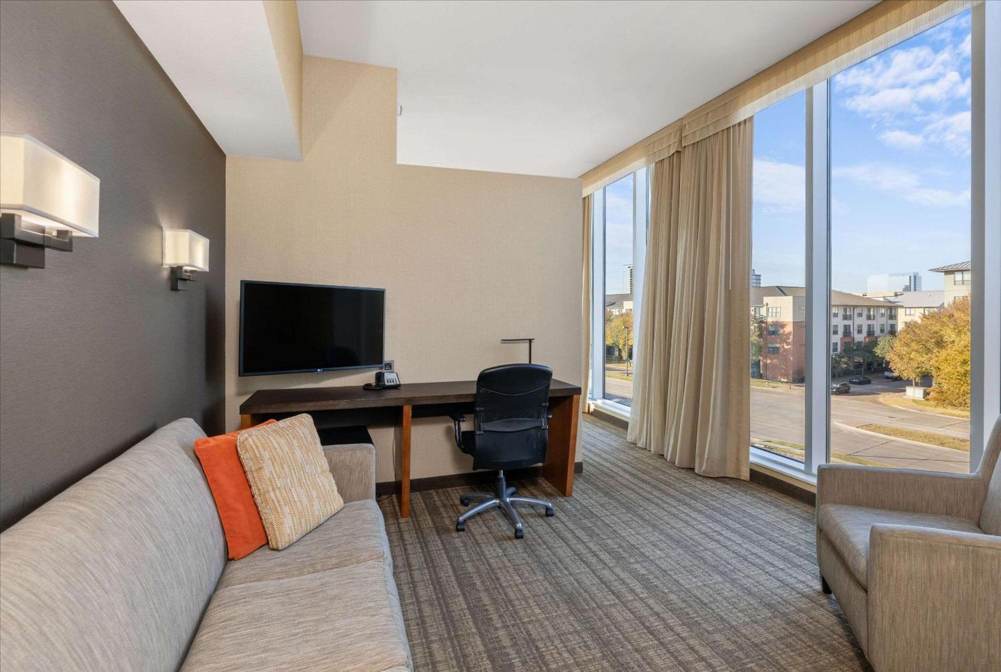 Cambria Hotel Plano - Frisco Экстерьер фото