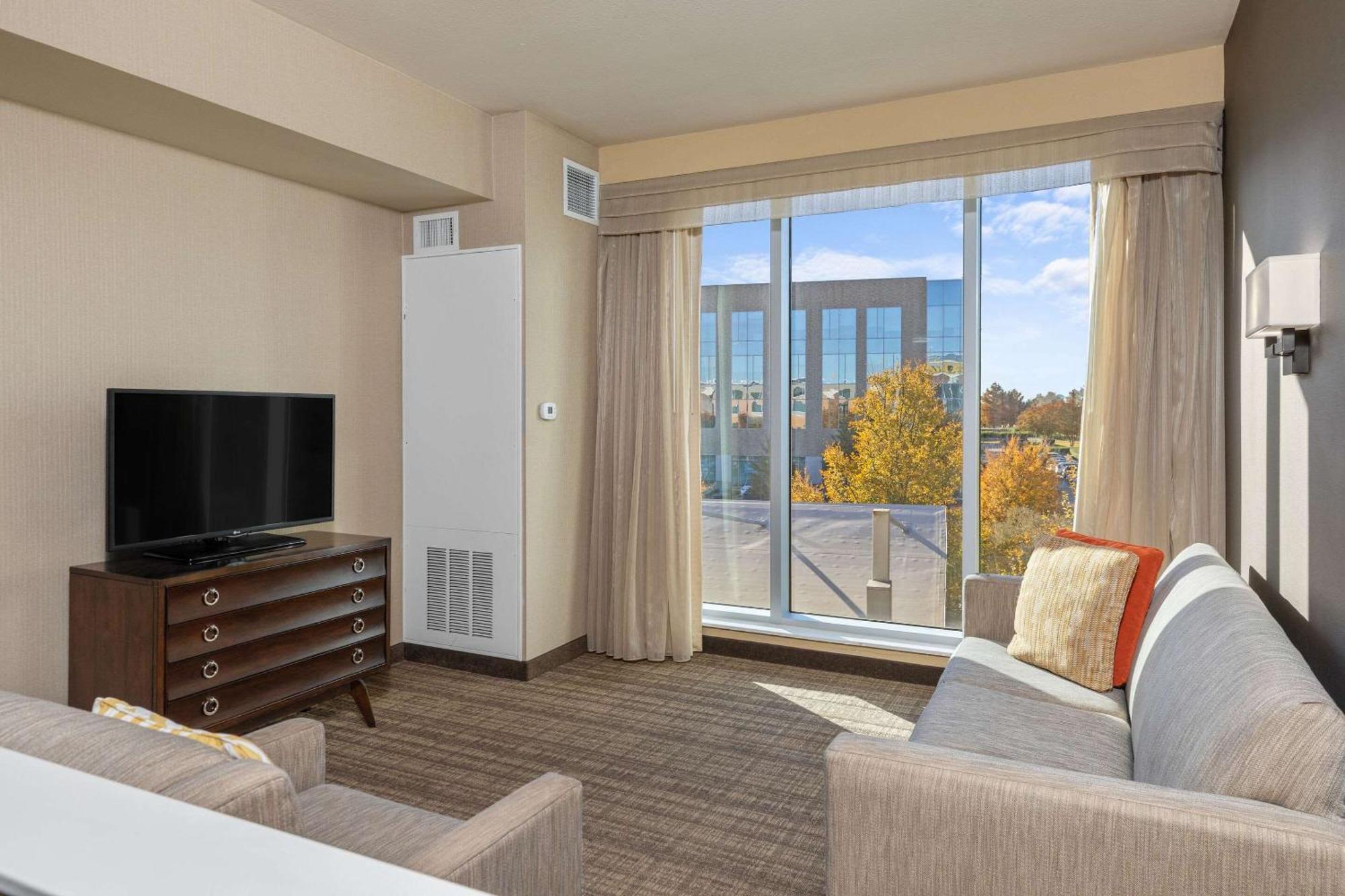 Cambria Hotel Plano - Frisco Экстерьер фото